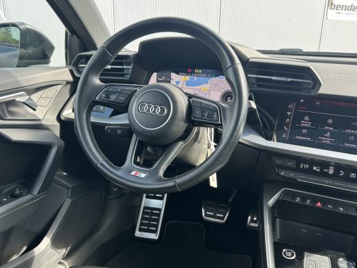 Audi A3 Sportback 35TFSI 150pk S-tronic | S-edition | Pano dak ActivLease financial lease