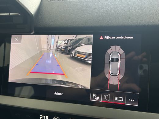 Audi A3 Sportback 35TFSI 150pk S-tronic | S-edition | Pano dak ActivLease financial lease