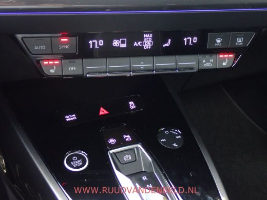 Audi Q4 e-tron 50 QUATTRO 77KWH S-EDITION PANODAK/HEADUP/ACC/CAMERA ActivLease financial lease