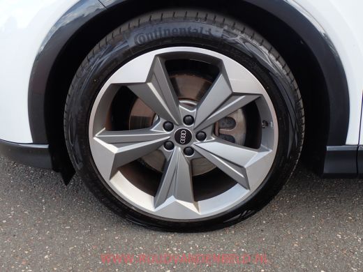 Audi Q4 e-tron 50 QUATTRO 77KWH S-EDITION PANODAK/HEADUP/ACC/CAMERA ActivLease financial lease