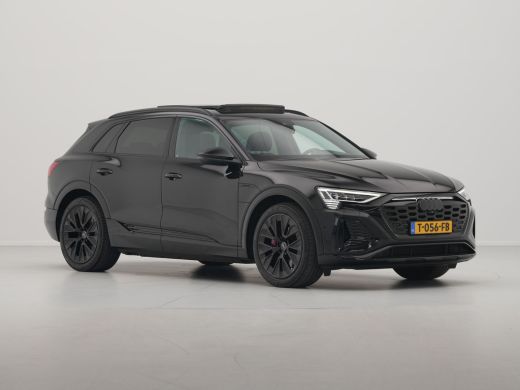 Audi Q8 e-tron 55 quattro S-Line Edition 115 kWh 408pk Panorama Navigatie Camera Matrix led 52 ActivLease financial lease