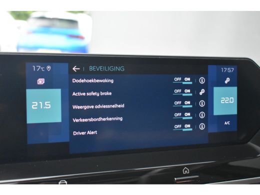 Citroën ë-C4 Shine Pack Business 50 kWh 3 Fase | Vol-Leder | Schuif-/Kanteldak | Elektr. Stoelen | Massage | S... ActivLease financial lease