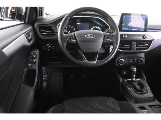Ford Focus 1.0 EcoBoost Trend *1ste Eigenaar*Navigatie*Trekhaak* ActivLease financial lease