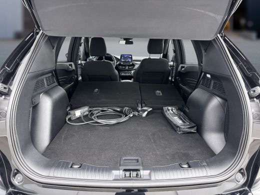 Ford Kuga 2.5 PHEV ST-Line | 19'' | Winter-pack | Privacy-glass | Camera | DAB-audio | Standkachel | Keyless ActivLease financial lease