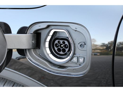 Ford Kuga 2.5 PHEV Titanium | Nieuw model Panoramadak | 360-camera | LED | Adaptieve cruise | Dodehoek dete... ActivLease financial lease