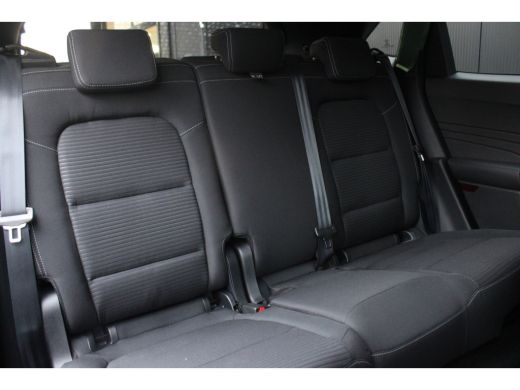 Ford Kuga 2.5 PHEV Titanium | NL-Auto | Adaptieve cruise | Standkachel | Winter-pack | Camera | DAB-Audio |... ActivLease financial lease