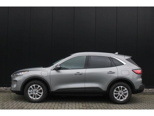 Ford Kuga 2.5 PHEV Titanium | NL-Auto | Adaptieve cruise | Standkachel | Winter-pack | Camera | DAB-Audio |... ActivLease financial lease