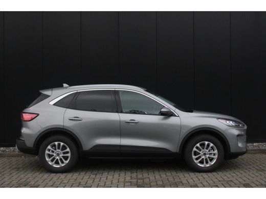 Ford Kuga 2.5 PHEV Titanium | NL-Auto | Adaptieve cruise | Standkachel | Winter-pack | Camera | DAB-Audio |... ActivLease financial lease