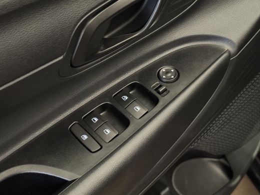 Hyundai i20 1.0 T-GDI Comfort Camera | Stoel/Stuurverwarming | Digitaal Dashboard | Parkeersensoren | Carplay... ActivLease financial lease
