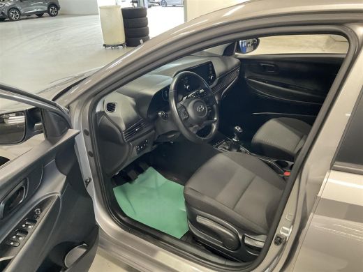 Hyundai i20 1.0 T-GDI Comfort Smart Stuur/Stoelverwarming | Camera | Digitaal Dashboard | Parkeersensoren Ach... ActivLease financial lease