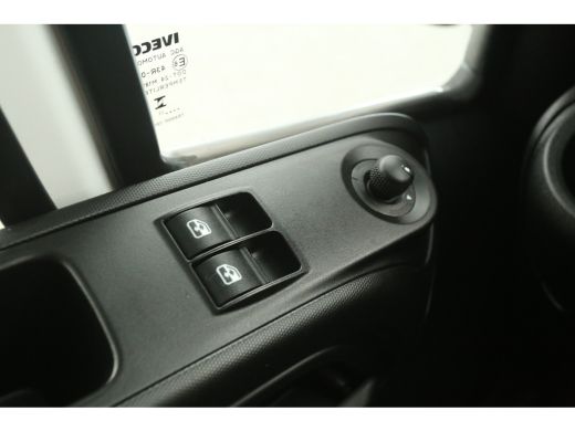 Iveco Daily 35S16V 157PK L3H2 | 3500KG Trekgew. | Airco | 3 Persoons | Parkeersensoren | ActivLease financial lease
