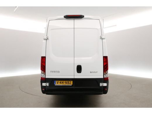 Iveco Daily 35S16V 157PK L3H2 | 3500KG Trekgew. | Airco | 3 Persoons | Parkeersensoren | ActivLease financial lease