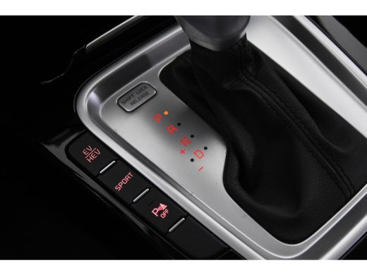 Kia Ceed Sportswagon 1.6 GDI PHEV *1ste Eigenaar*Trekhaak*PDC* ActivLease financial lease