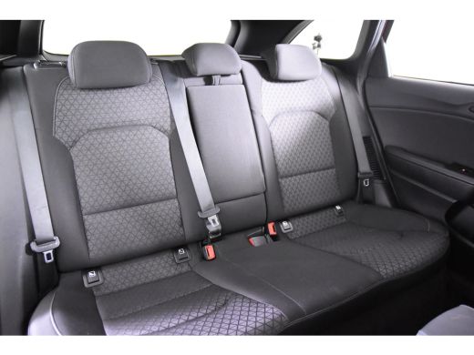 Kia Ceed Sportswagon 1.6 GDI PHEV *1ste Eigenaar*Trekhaak*PDC* ActivLease financial lease