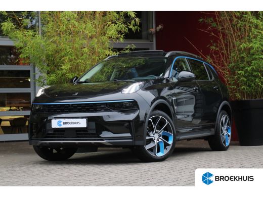 Lynk & Co 01 1.5 | Panoramadak | 360 Camera | Adaptive Cruise | Sfeerverlichting | Infinity audio