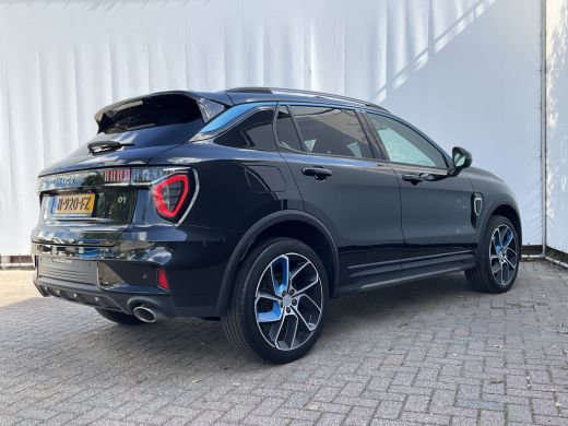 Lynk & Co 01 1.5 PHEV Carplay Pano.dak Adapt.Cruise Hoge zit vol opties! ActivLease financial lease