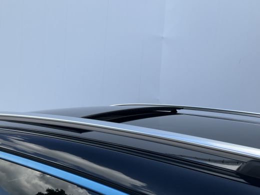 Lynk & Co 01 1.5 PHEV Carplay Pano.dak Adapt.Cruise Hoge zit vol opties! ActivLease financial lease