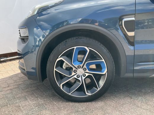 Lynk & Co 01 1.5 PHEV Pano 360° Cam Keyless Stoelverw Pano Carplay ActivLease financial lease