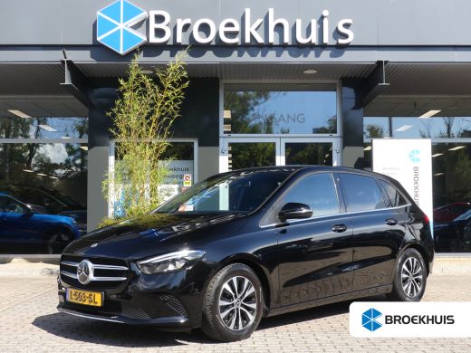 Mercedes-Benz B-Klasse 180 Business Solution Automaat | ADAPTIVE CRUISE | DODEHOEKDETECTIE | CAMERA | ELEKTRISCHE ACHTER...