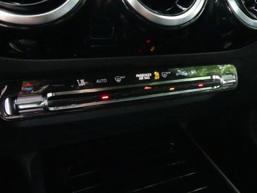 Mercedes-Benz B-Klasse 180 Business Solution Automaat | ADAPTIVE CRUISE | DODEHOEKDETECTIE | CAMERA | ELEKTRISCHE ACHTER... ActivLease financial lease