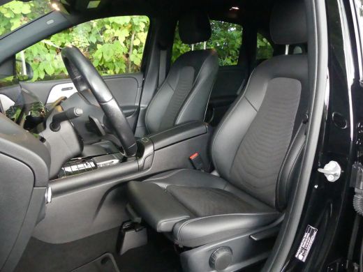 Mercedes-Benz B-Klasse 180 Business Solution Automaat | ADAPTIVE CRUISE | DODEHOEKDETECTIE | CAMERA | ELEKTRISCHE ACHTER... ActivLease financial lease