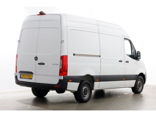 Mercedes-Benz Sprinter 311 CDI 115pk E6 RWD L2H2 7G Automaat Airco/Camera/Inrichting 06-2020 ActivLease financial lease