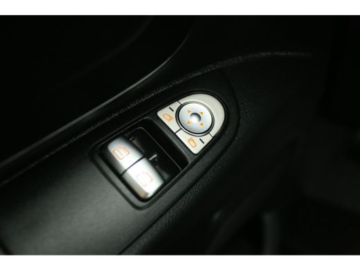 Mercedes-Benz Vito 119 CDI | 191PK | Automaat | Clima | Camera | Cruise | Navigatie | PDC | 3 Persoons | Trekhaak ActivLease financial lease