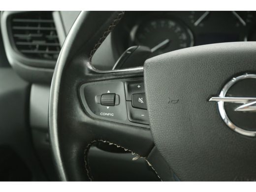 Opel Vivaro 2.0 CDTI L3H1 | 180PK | Automaat | Airco | Carplay | Cruise | Parkeersens. | 3-Zits | Trekhaak ActivLease financial lease