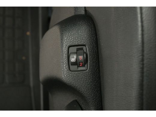 Opel Vivaro 2.0 CDTI L3H1 | 180PK | Automaat | Airco | Carplay | Cruise | Parkeersens. | 3-Zits | Trekhaak ActivLease financial lease