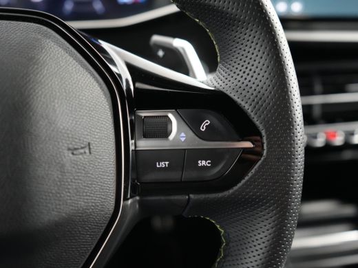 Peugeot 2008 1.2 PureTech 130 GT 360 Camera - Alcantara bekl. | Achterbank in delen neerklapbaar | Achteruitri... ActivLease financial lease