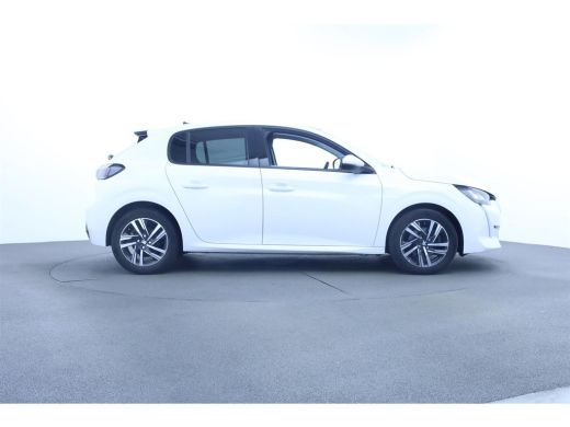 Peugeot 208 Allure Pack Panorama Dak | Stoelverwarming | Digitaal Dasboard | Camera | Climate | Parkeersensor... ActivLease financial lease