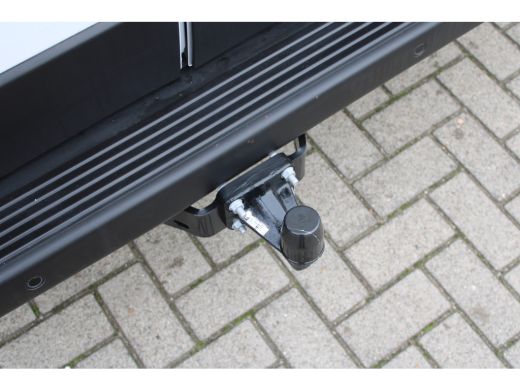 Peugeot Boxer L2H1 2.2 BlueHDi 120 PK LAADRUIMTE BETIMMERD | TREKHAAK | CAMERA | 5,9% RENTE! | LED KOPLAMPEN ActivLease financial lease