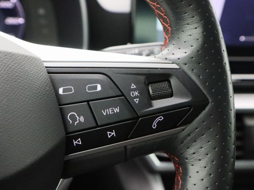 Seat Leon 1.5 TSi 150 Pk FR Business | Full LED | Adaptive Cruise | Trekhaak | Sensoren | Privacy Glass | N... ActivLease financial lease