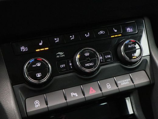 Skoda Karoq 1.5 TSi 150 Pk Automaat Business Edition Plus | Trekhaak | Camera | Sensoren | Navigatiesysteem |... ActivLease financial lease