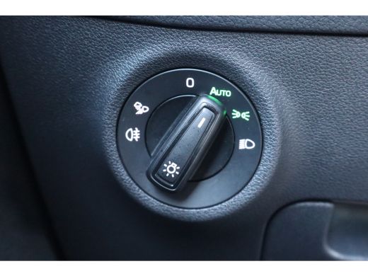 Skoda Kodiaq 150PK 1.5 TSI Sportline Business 7p. | Achteruitrijcamera | Apple Carplay/Android Auto|telefoonin... ActivLease financial lease