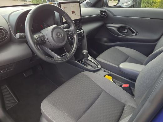Toyota Yaris Cross 1.5 Hybrid 115 First Edition | Apple CarPlay | Parkeersensoren | Blindspot | Rijklaarprijs incl. ... ActivLease financial lease