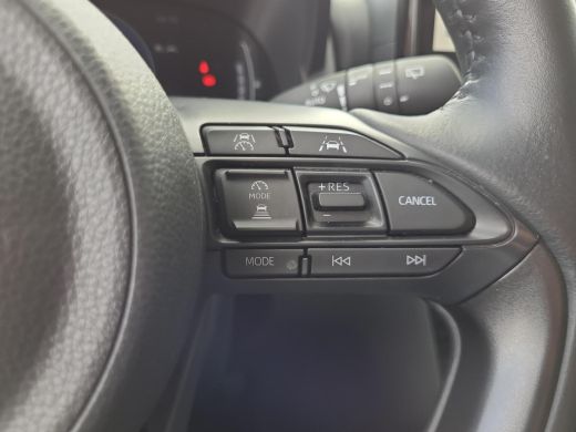 Toyota Yaris Cross 1.5 Hybrid 115 First Edition | Apple CarPlay | Parkeersensoren | Blindspot | Rijklaarprijs incl. ... ActivLease financial lease