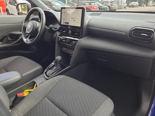 Toyota Yaris Cross 1.5 Hybrid 115 First Edition | Apple CarPlay | Parkeersensoren | Blindspot | Rijklaarprijs incl. ... ActivLease financial lease
