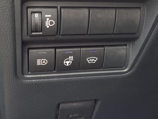 Toyota Yaris Cross 1.5 Hybrid 115 First Edition | Apple CarPlay | Parkeersensoren | Blindspot | Rijklaarprijs incl. ... ActivLease financial lease