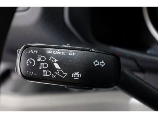 Volkswagen Crafter 35 2.0 TDI 177pk 4Motion 4x4 D.C. Open Laadbak 07-2021 ActivLease financial lease