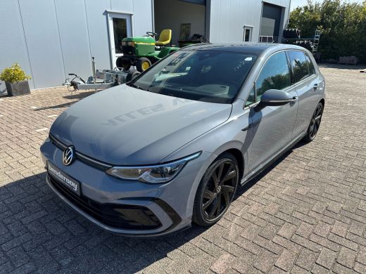 Volkswagen Golf 1.5 TSI R-Line Business ActivLease financial lease