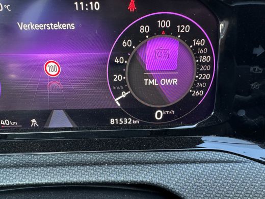 Volkswagen Golf 1.5 TSI R-Line Business ActivLease financial lease