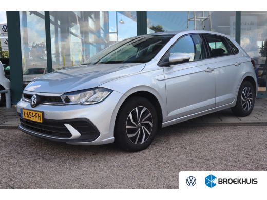 Volkswagen Polo 95PK 1.0 TSI Life | Airco | Apple Carplay/Android Auto|telefoonintegratie premium | Cruise contro... Volkswagen Polo 95PK 1.0 TSI Life | Airco | Apple Carplay/Android Auto|telefoonintegratie premium | Cruise contro...