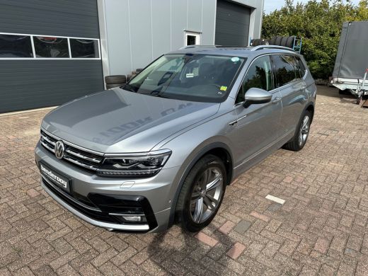 Volkswagen Tiguan Allspace 1.5 TSI Highline 7p. DSG Highline | R-line | Pano dak ActivLease financial lease