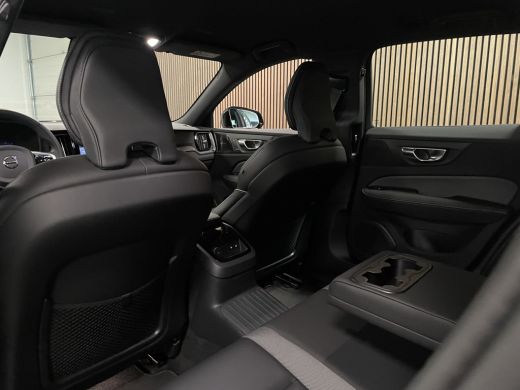 Volvo  V60 T6 AWD Recharge Plus Dark | Trekhaak | 360° Camera | Harman Kardon | Adaptieve Cruise Control | S... ActivLease financial lease