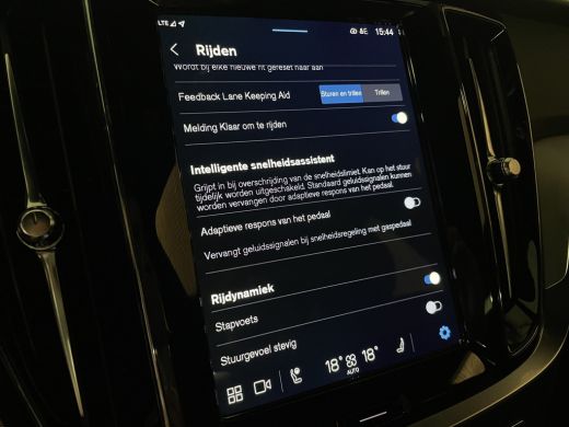Volvo  V60 T6 AWD Recharge Plus Dark | Trekhaak | 360° Camera | Harman Kardon | Adaptieve Cruise Control | S... ActivLease financial lease