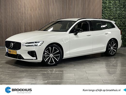 Volvo  V60 T6 AWD Recharge Plus Dark | Trekhaak | 360° Camera | Harman Kardon | Crystal White | Adaptieve Cr...