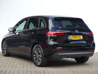 Mercedes-Benz B-Klasse 180 Business Solution Automaat | ADAPTIVE CRUISE | DODEHOEKDETECTIE | CAMERA | ELEKTRISCHE ACHTER...