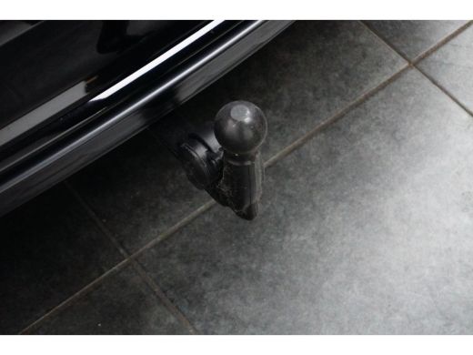 Audi A6 Avant 55 TFSIe 367PK Quattro Competition TREKHAAK | S-LINE | PANORAMADAK | FABRIEKSNAVIGATIE ActivLease financial lease