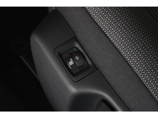 Citroën C3 1.2 Turbo 110-PK EAT6 Shine AUTOMAAT PANORAMA DAK | CLIMATE CONTROLE | CARPLAY | TREKHAAK | LED ActivLease financial lease